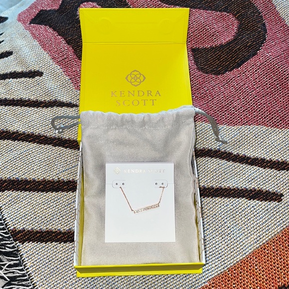 Kendra Scott Jewelry - Brand New Kendra Scott Rose Gold Bar Necklace